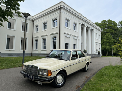 Mercedes-Benz 200-serie 200 (W123) MOOI EN GOED ! 140.000 KM !