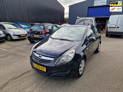 Opel Corsa 1.2-16V Cosmo