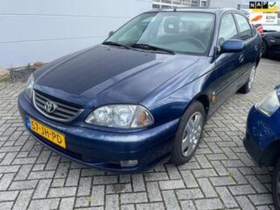 Toyota AVENSIS 1.6-16V Linea Luna Airco