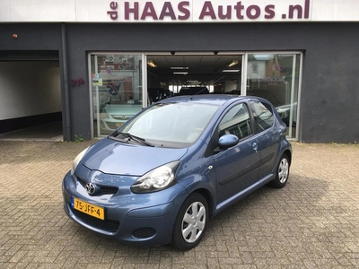 Toyota Aygo 1.0-12V Comfort / AIRCO / 5 DEURS / CV / APK