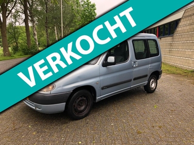 TOYOTA STARLET 1.6i Multispace Nouvelles Frontières AIRCO 2002 RIJDT GOED