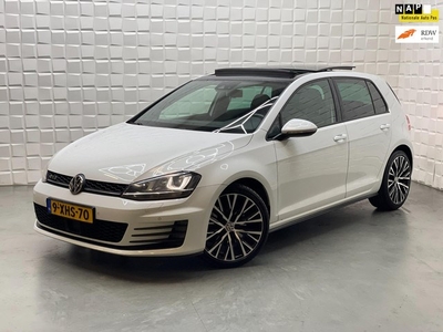 Volkswagen Golf 2.0 TDI GTD PANO AUTOMAAT