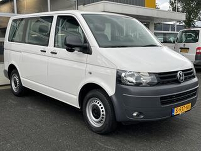 Volkswagen TRANSPORTER Kombi 2.0 TDI 140 PK DSG L1H1 BM BTW en BPM vrij Airco Cruise control Trekhaak PDC Marge 1e eigenaar Ideaal voor ombouw naar camper Euro 5 Personenbus Kombi Combi Tourer Groepsvervoer