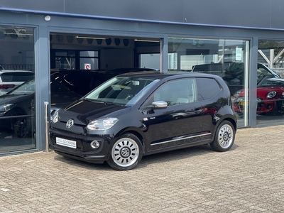 Volkswagen Up! 1.0 high up! BLACK