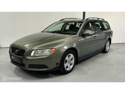 Volvo V70 2.5FT Kinetic AUTOMAAT / YOUNGTIMER