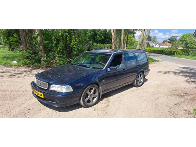 Volvo V70 R t5