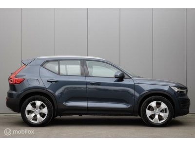 Volvo XC40 B4 Momentum Pro Adaptive Cruise Winterpack