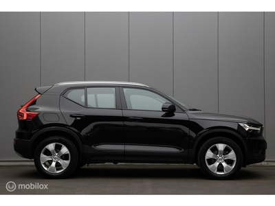 Volvo XC40 T2 Momentum Business Navigatie Camera