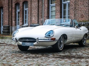 1966 Jaguar E-Type Series 1 DHC