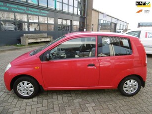 Daihatsu Cuore 1.0-12V 119.000km Airco Stuurbekr. Zuinig APK Maart 2025