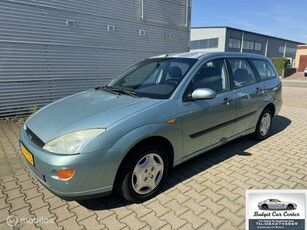 Ford Focus Wagon 1.6-16V Ambiente