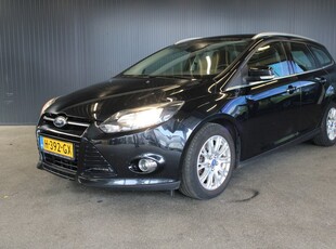 Ford FOCUS Wagon 1.6 EcoBoost Trend 150PK | Climate | Cruise | Keyless | Stoelverwarming | Trekhaak | APK 01-2025!