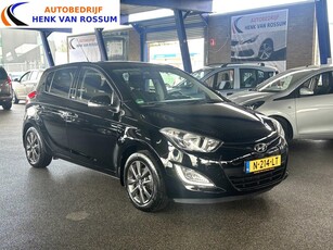 Hyundai i20 1.2 HP Trekhaak | Airco.