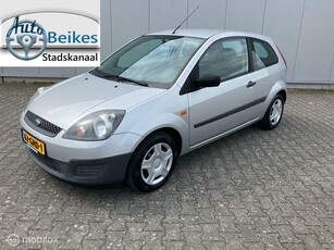 Keurig nette Ford Fiesta 1.3-8V Cool & Sound