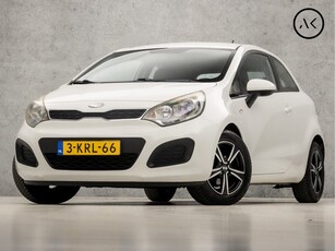 Kia Rio 1.2 CVVT Sport Pack (NAVIGATIE, CAMERA, LM VELGEN, SPORTSTOELEN, ELEK RAMEN, BLUETOOTH)