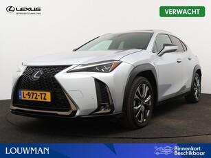 Lexus UX 250h F Sport President Pack | Mark Levinson Audio | Schuifdak | Stoelverwarming/-Verkoeling | Stoelgeheugen | Triple LED | 360 Camera | Navigatie |