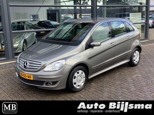 Mercedes B-klasse 150 automaat, airco, dealer onderhouden, trekhaak