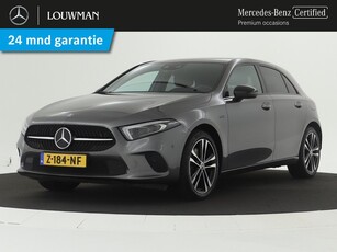 Mercedes-Benz A-Klasse 250 e Plug-In Hybride Limited | Achteruitrijcamera | Multibeam-Koplampen | Nightpakket | Sfeerverlichting | Inclusief 24 maanden MB Certified garantie voor Europa.