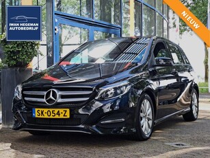 Mercedes-Benz B-klasse 180 Ambition AUTOMAAT | Navi | Parkeercamera | LM Velgen | Cruise Control | Trekhaak