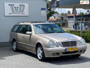 Mercedes-Benz E-klasse Combi 240 V6 Airco Dakraam Trekhaak Youngtimer