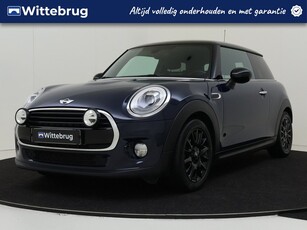 MINI Mini 1.5 Cooper Serious Business | Navigatie | Climate Control | Head Up Display