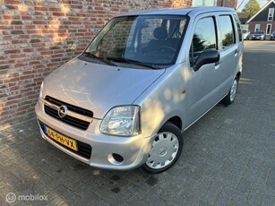 Opel Agila 1.0-12V Essentia