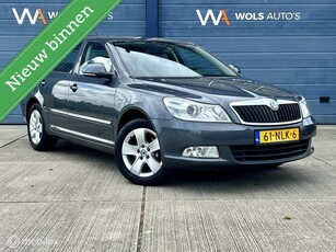 Skoda Octavia 1.2 TSI Elegance / AUTOMAAT / LEDER / TREKHAAK!