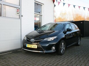 Toyota Auris Touring Sports 1.8 HYBRIDE +