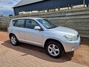 Toyota RAV4 2.0 VVTi Executive