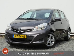 Toyota Yaris 1.3 VVT-i Now 2e Eigenaar, Airco, Trekhaak, AllSeason Banden