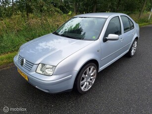 Volkswagen Bora 1.6 Trendline # Met Nieuwe APK!