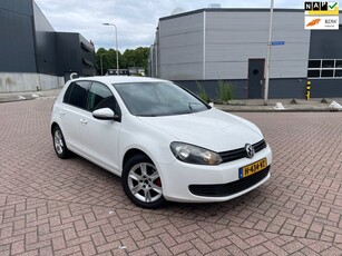 Volkswagen Golf 1.2 TSI Highline BlueMotion NEW APK AIRCO 5Dr