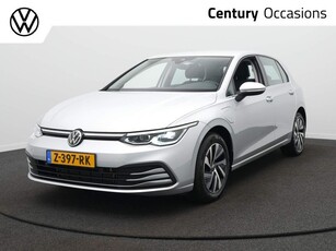 Volkswagen Golf 1.4 eHybrid Style Navigatie / Elec verst stoel / Pdc