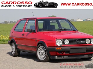 Volkswagen Golf 1.8 GTI 8V