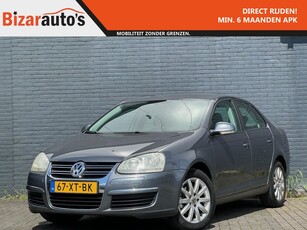 Volkswagen Jetta 1.6 FSI Trendline Cruise control