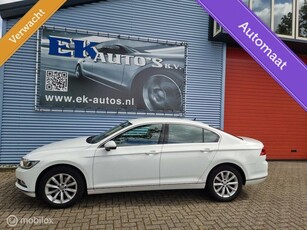 Volkswagen Passat 1.8 TSI Highline DSG. Zeer compleet !!