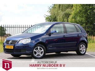 Volkswagen Polo 1.4-16V Optive Lm Velgen / Airco / Radio / Dealer Onderhouden!