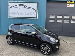 Volkswagen Up! 1.0 high up! BlueMotion Airco Navi 16