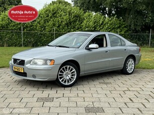 Volvo S60 2.4 Summum Leder Dakje Navi! Nette auto! two tone leder!