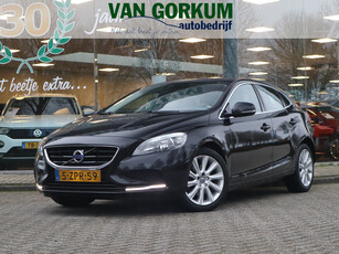 VOLVO V40 1.6 T3 150 PK Momentum / NL Auto