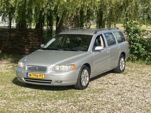 Volvo V70 2.4 Bi-Fuel CNG Momentum