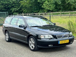 Volvo V70 2.4 D5 Comfort Line /Automaat/Trekhaak/