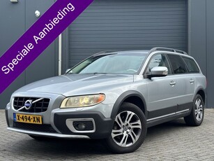 Volvo XC70 3.2 Summum 243PK Krachtige auto Comfort!