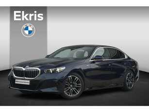 BMW 5 Serie Sedan 520i M Sport Trekhaak / Harman Kardon / Panorama Dak / Comfort Acces / Comfort Stoelen