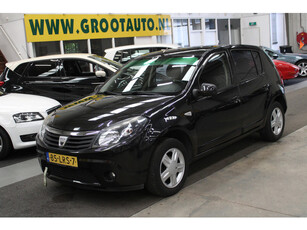 Dacia Sandero 1.2 Blackline Airco, Trekhaak, Stuurbekrachtiging