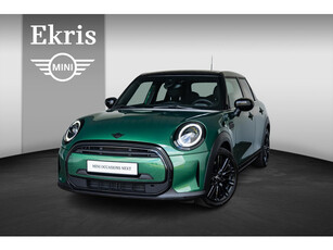 MINI 5-Deurs Cooper Aut. Classic + Premium Pakket