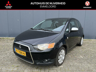 Mitsubishi Colt 1.3 Edition Two cruise controle spoiler a.