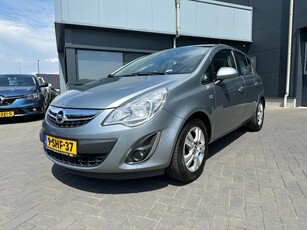 Opel Corsa 1.4-16V Design Edition 5 drs. Airco stoelverwarming