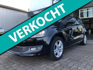 Volkswagen Polo 1.4-16V Highline 5-deurs airco parkeersensoren stoelverwarming elektrische ramen+spiegels dealeronderhoud