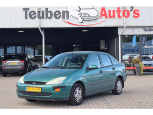 Ford Focus 1.6-16V Ghia Airco, Elektrische ramen, Trekhaak